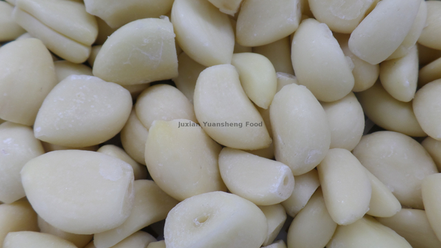 Grade A Frozen Garlic Taste Typical with No Preservatives